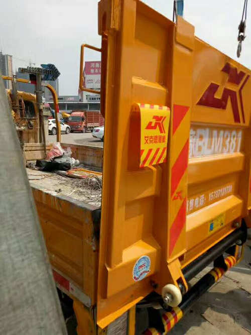 河南汽車升降尾板價格 河南汽車升降尾板價格